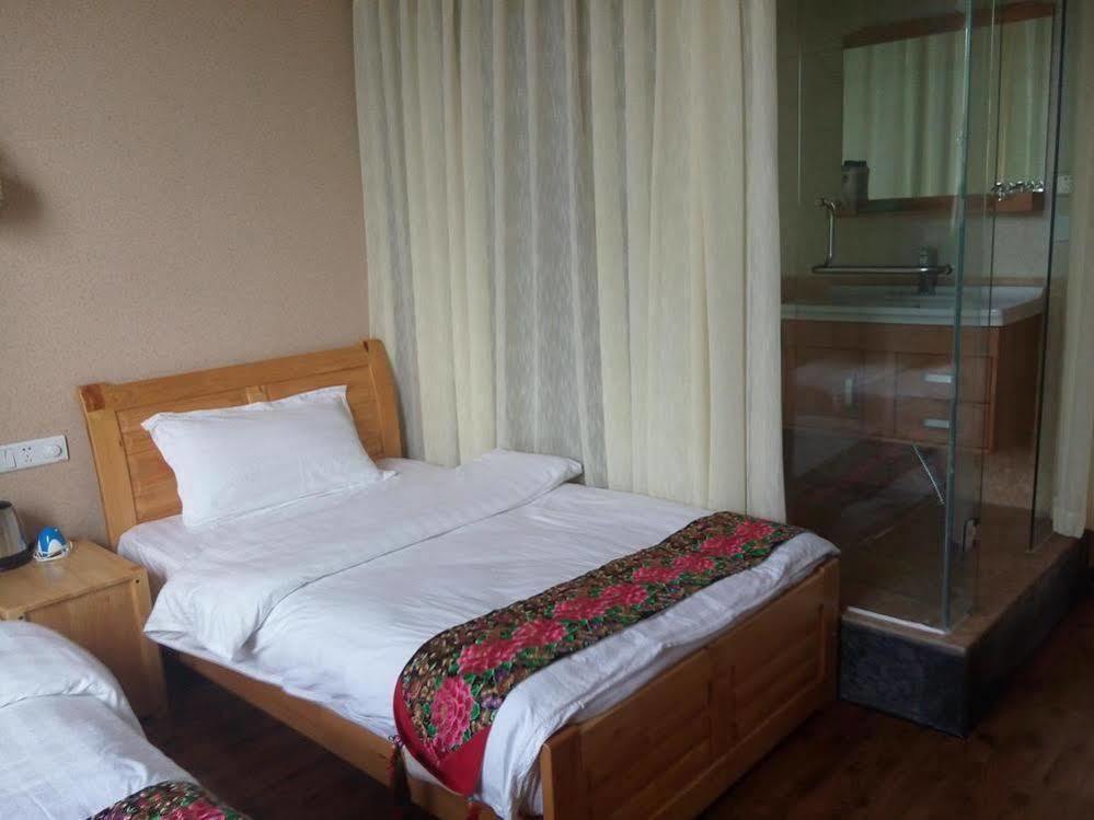 Dali Shuanglang Shuanglang Jinxiangyuan Hotel מראה חיצוני תמונה